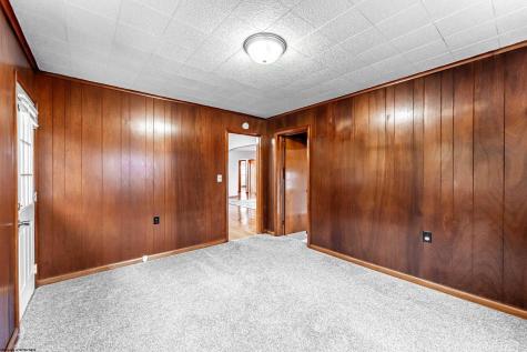 129 Lexington Avenue Westover WV 26501