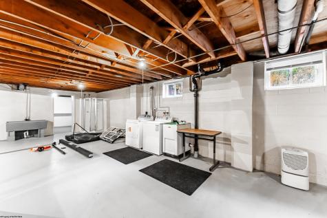 129 Lexington Avenue Westover WV 26501