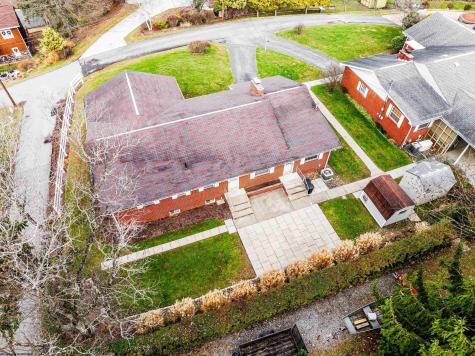 129 Lexington Avenue Westover WV 26501