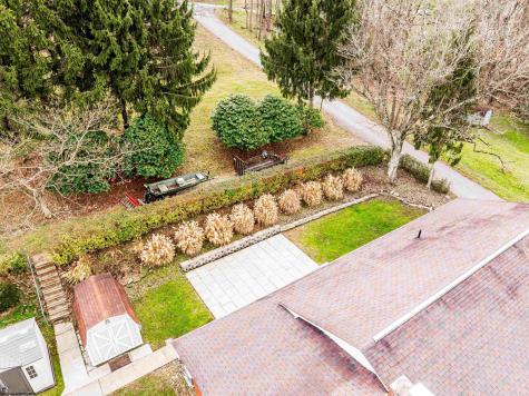 129 Lexington Avenue Westover WV 26501