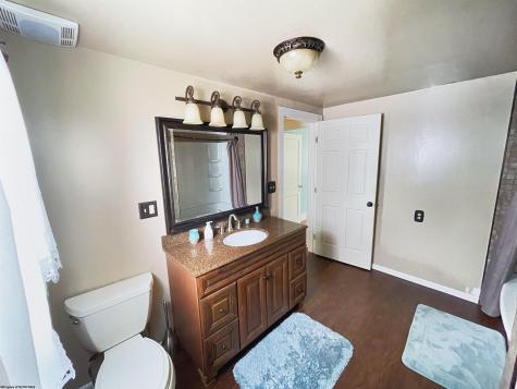 134 Ridenour Street Clarksburg WV 26301