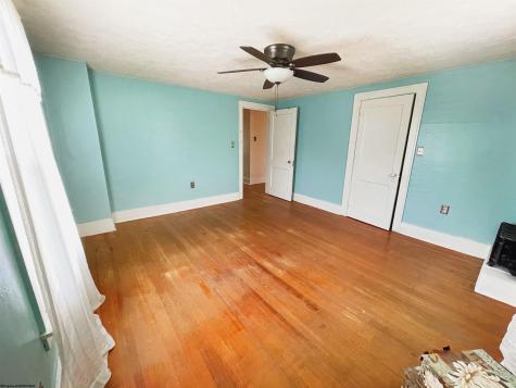 134 Ridenour Street Clarksburg WV 26301