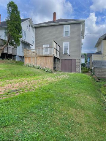 134 Ridenour Street Clarksburg WV 26301