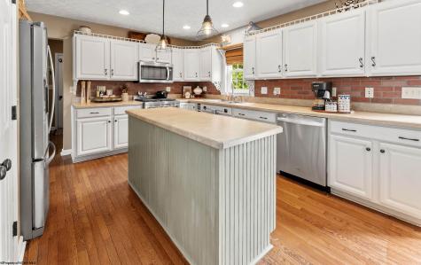 3143 Sylvan Drive Morgantown WV 26508