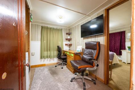 139 Ramp Hollow Road Morgantown WV 26501