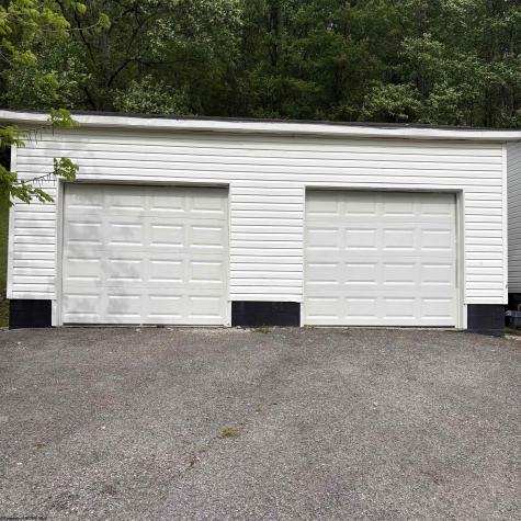 24 Seventh Street Hendricks WV 26271