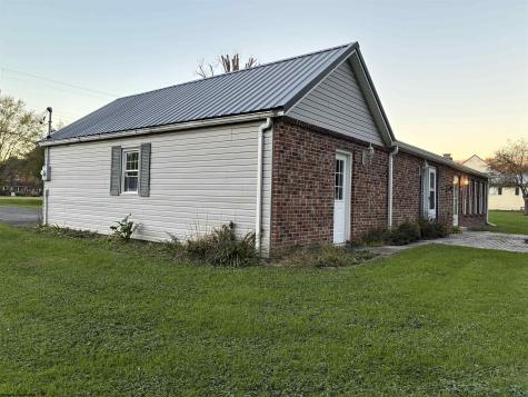 321 Q Road Arthurdale WV 26520