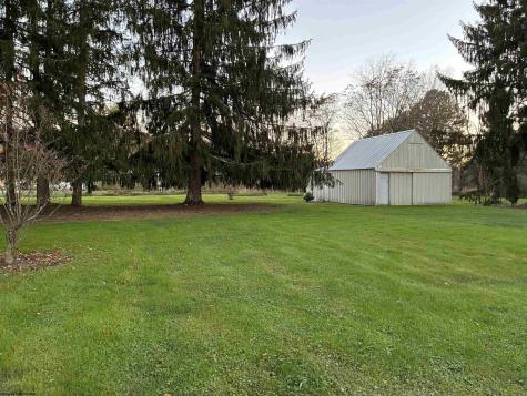 321 Q Road Arthurdale WV 26520