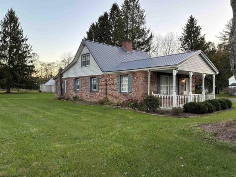 321 Q Road Arthurdale WV 26520