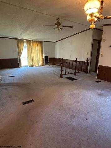 31 Waterloo Road French Creek WV 26218
