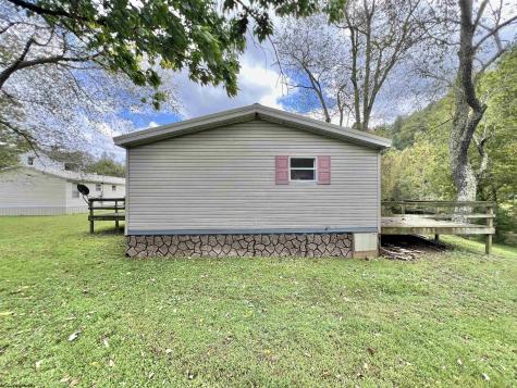 238 Main Street Burnsville WV 26335