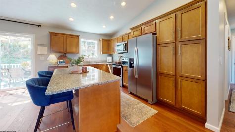 127 Landing Drive Morgantown WV 26508