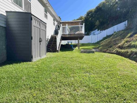 127 Landing Drive Morgantown WV 26508