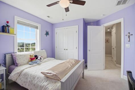 23 Amber Ridge Morgantown WV 26508