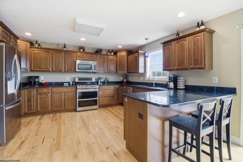 23 Amber Ridge Morgantown WV 26508