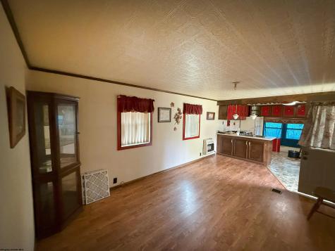 12 Blessings Abound Lane Mabie WV 26278