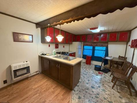 12 Blessings Abound Lane Mabie WV 26278