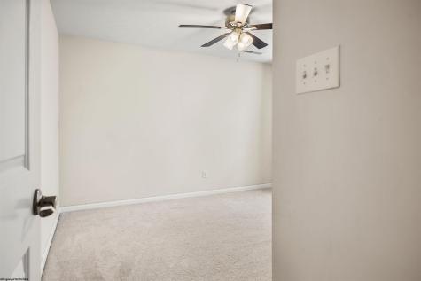 65 Windermere Lane Morgantown WV 26508