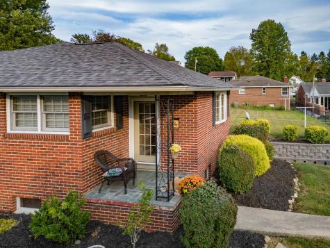 20 Meadow Lane Bridgeport WV 26330