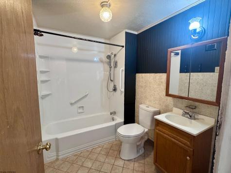 542 Market Street Fairmont WV 26554