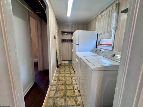 542 Market Street Fairmont WV 26554