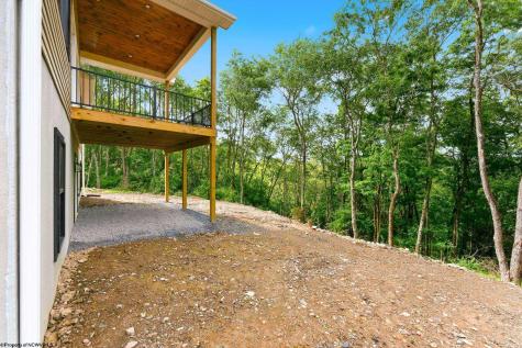 237 Meadow Ridge Drive Bruceton Mills WV 26525