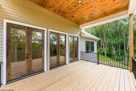 237 Meadow Ridge Drive Bruceton Mills WV 26525