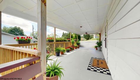 1137 Morningstar Lane Fairmont WV 26554-1215