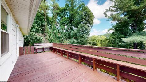 1137 Morningstar Lane Fairmont WV 26554-1215
