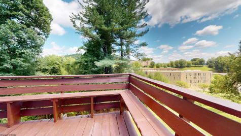 1137 Morningstar Lane Fairmont WV 26554-1215