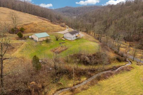 102 Indian Run Road Fairview WV 26570
