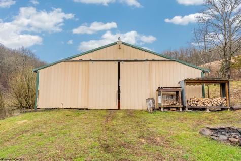102 Indian Run Road Fairview WV 26570