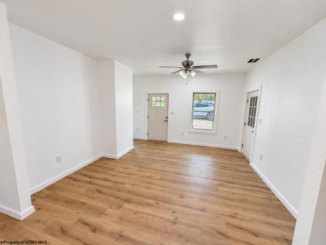 317 Buxton Street Thomas WV 26292