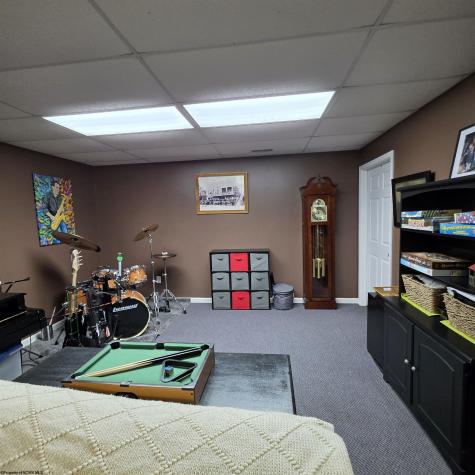 81 Overlook Drive Buckhannon WV 26201