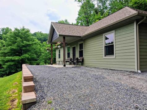 17 Wapiti Lane Morgantown WV 26501