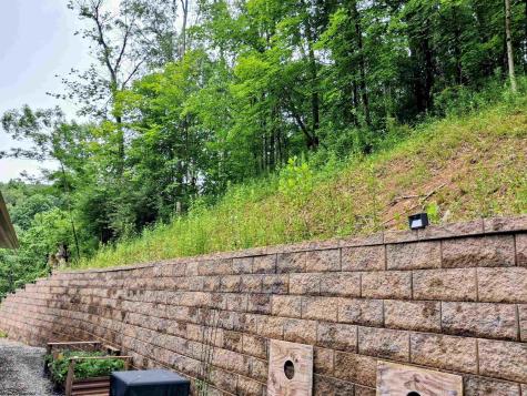17 Wapiti Lane Morgantown WV 26501
