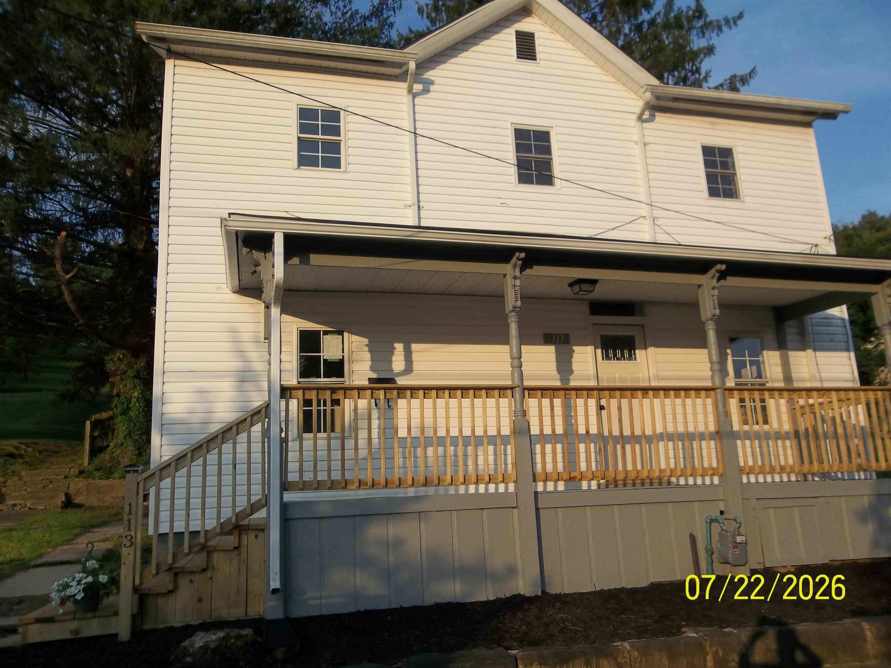 113 High Street Grafton WV 26354