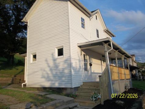 113 High Street Grafton WV 26354