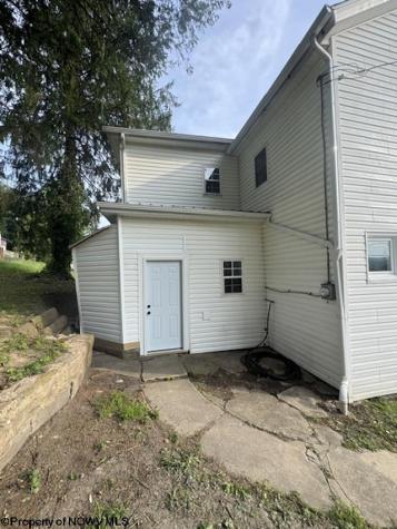 113 High Street Grafton WV 26354