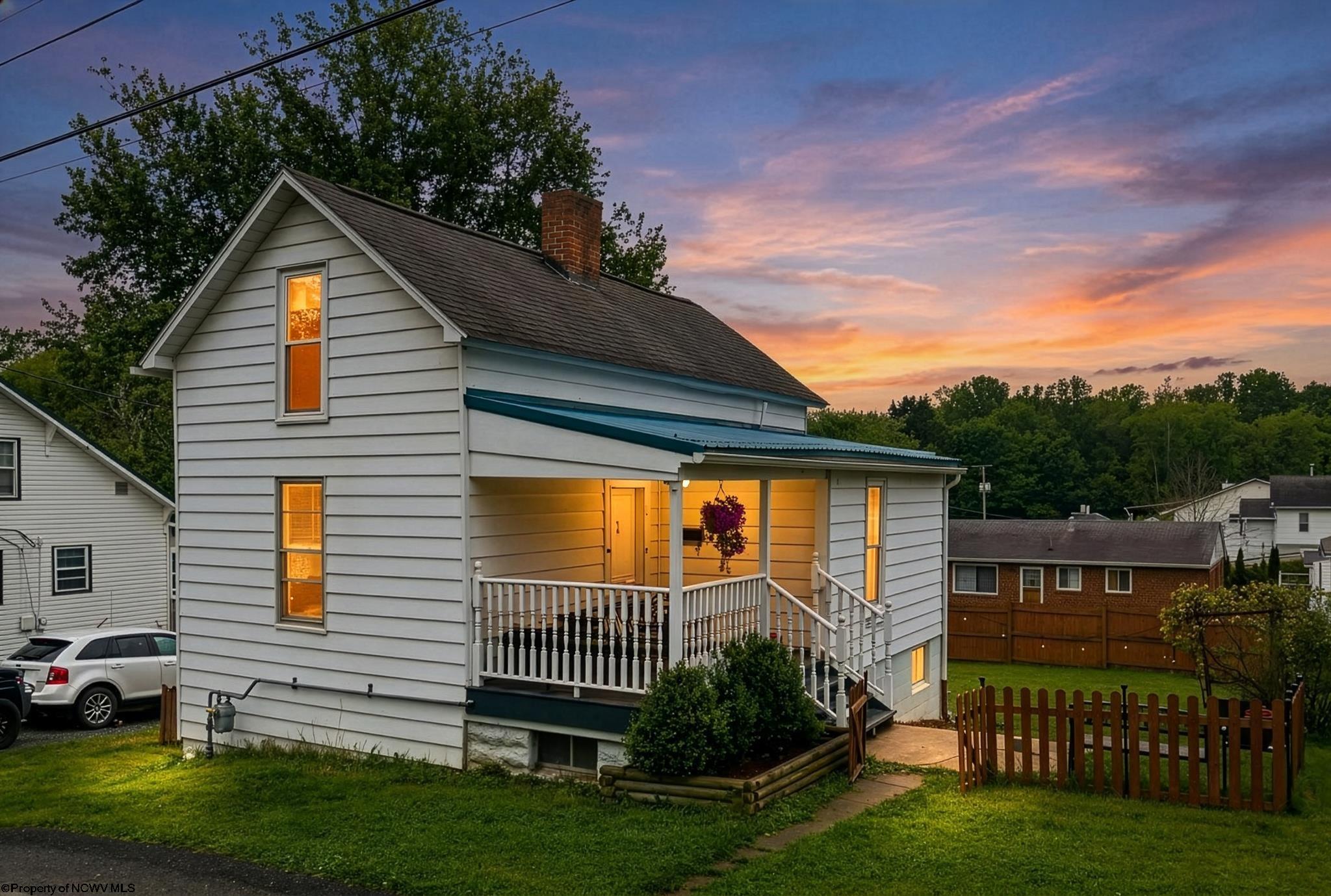 528 Hess Street Morgantown WV 26501