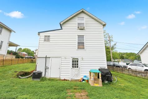 528 Hess Street Morgantown WV 26501