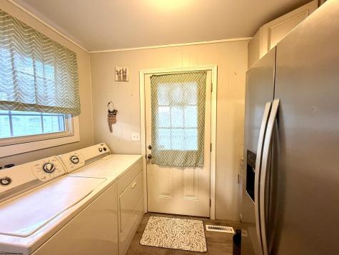 339 S 22nd Street Clarksburg WV 26301