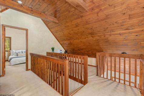15 S Fern Court Terra Alta WV 26764