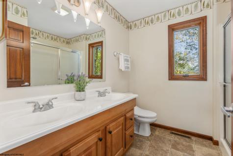 15 S Fern Court Terra Alta WV 26764