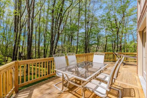 15 S Fern Court Terra Alta WV 26764