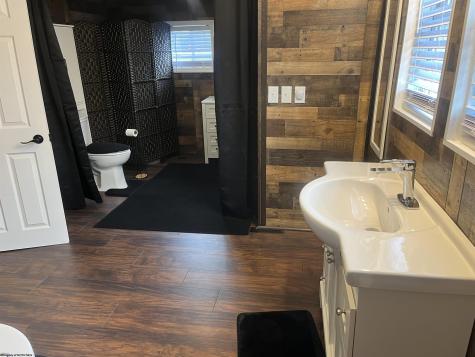 62 Oak Street Weston WV 26452