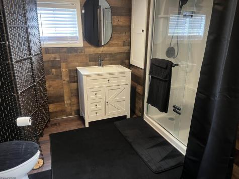 62 Oak Street Weston WV 26452