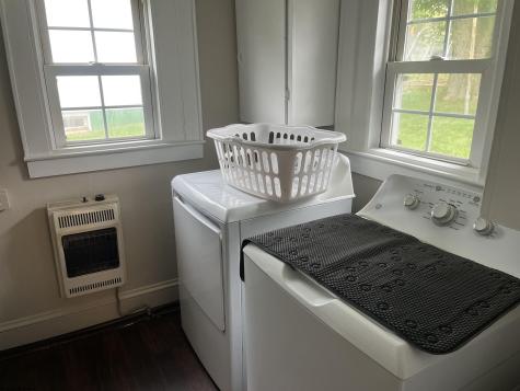 62 Oak Street Weston WV 26452