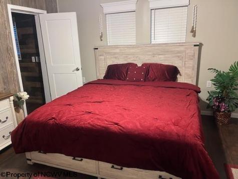 62 Oak Street Weston WV 26452