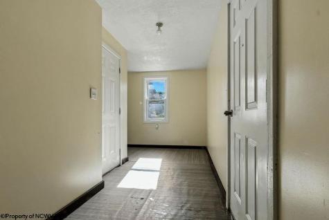 82 Robinwood Drive Mount Clare WV 26408